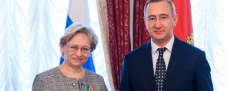 Елена Акимова награждена медалью '75 лет Калужской области'